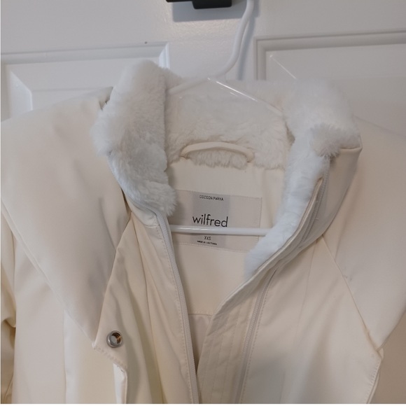 Aritzia cocoon puffer parka xxs - Picture 4 of 5